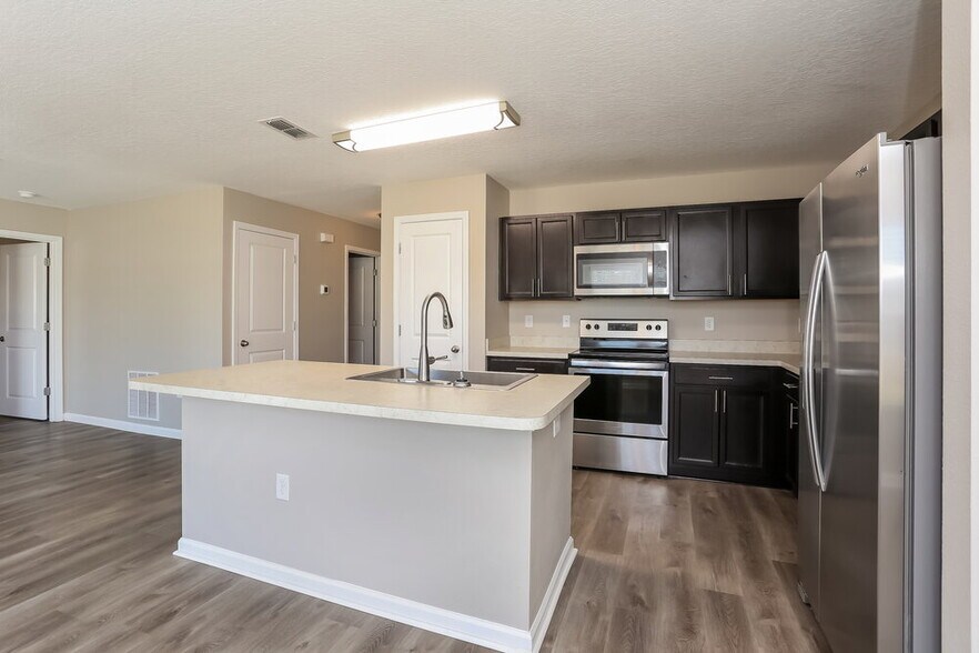 Building Photo - 2311 Blush Blossom Ct