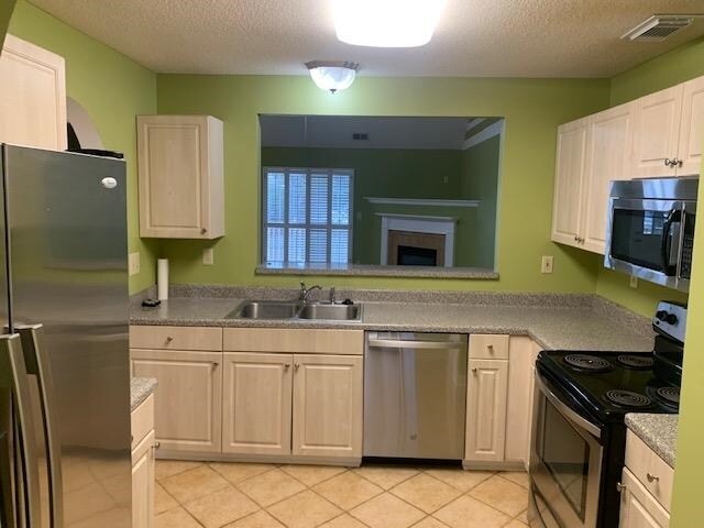 Building Photo - 222 Walnut Trace Dr