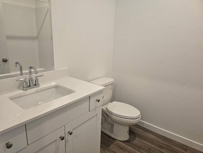 Building Photo - 3 BR 2 BA New Build home available now