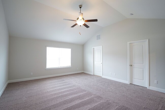 Building Photo - Coming Available!