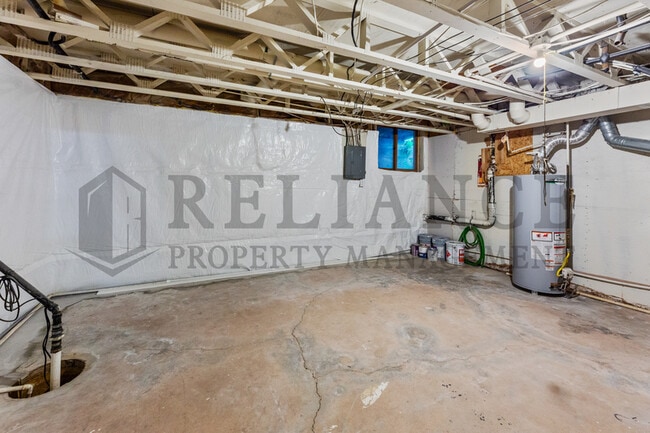 Building Photo - 1513 S Edwards St