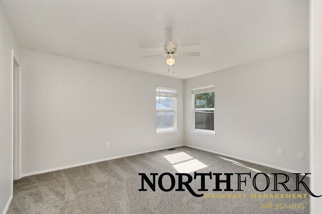 Building Photo - Comfortable, clean Meridian, Idaho Home available today!