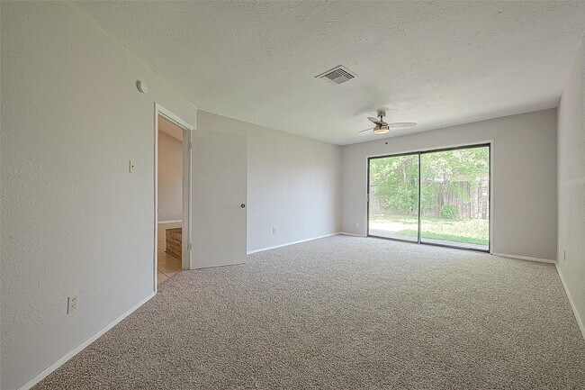 Building Photo - 19510 Westhaven Dr