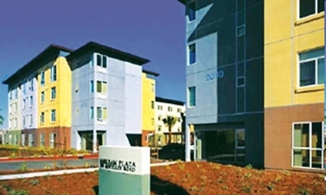 Building Photo - Markham Plaza I & II