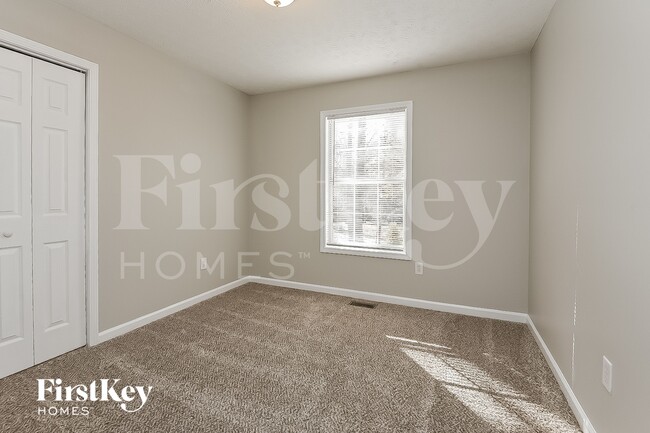 Building Photo - 4860 Wade Valley Way