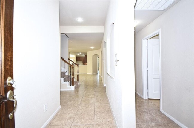 Building Photo - 24034 Schults Meadow Ln
