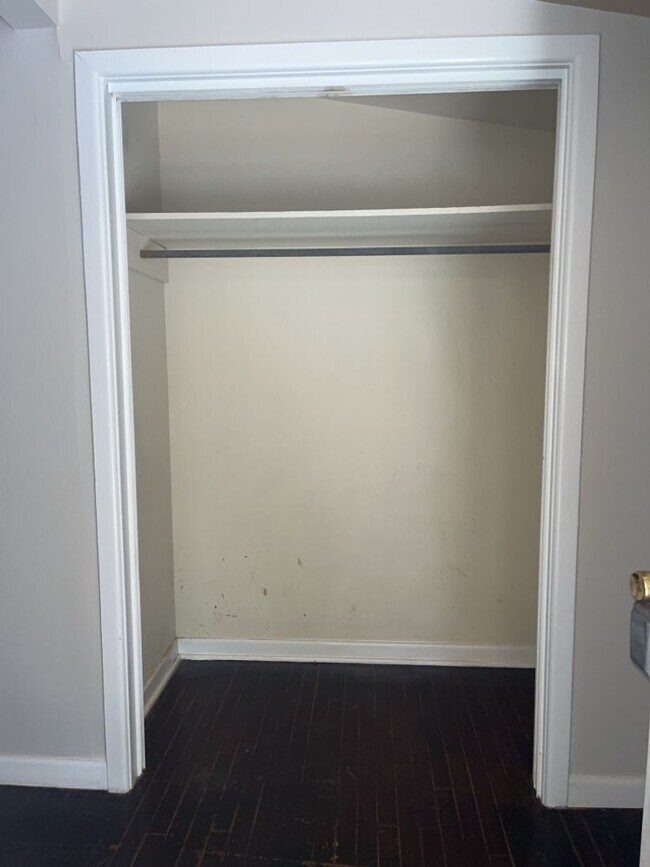 Building Photo - Cozy house in College Hills COMING SOON!