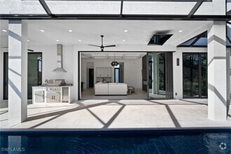 Building Photo - 27148 Serrano Way
