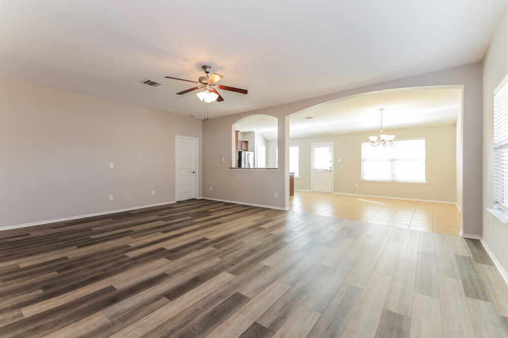 Building Photo - 120 Meadow Crest Dr