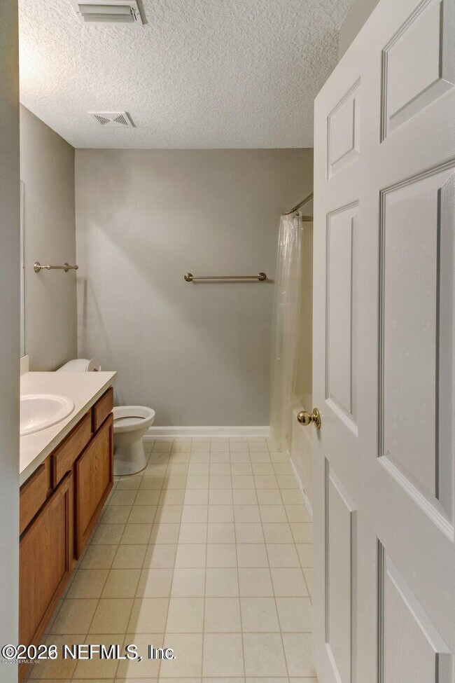 Building Photo - 6057 Maggies Cir