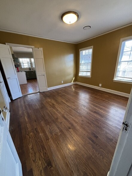 Building Photo - 3659 Highland Park Pl