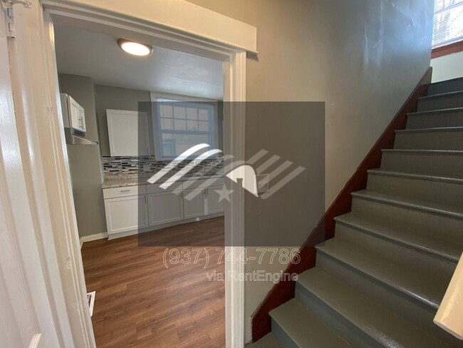 Building Photo - 234 Santa Clara Ave