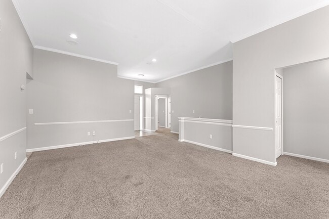 Building Photo - 24564 Jason Dr