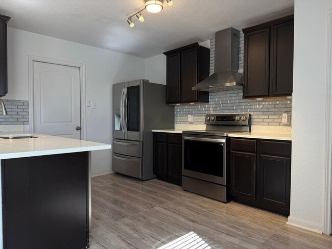 Building Photo - 709 Yearwood Ln