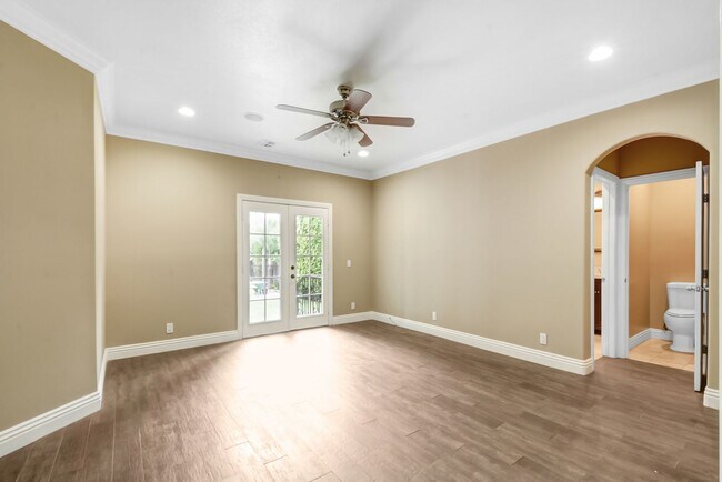 Building Photo - Gorgeous 3,000+ sq ft home in Glendora wit...
