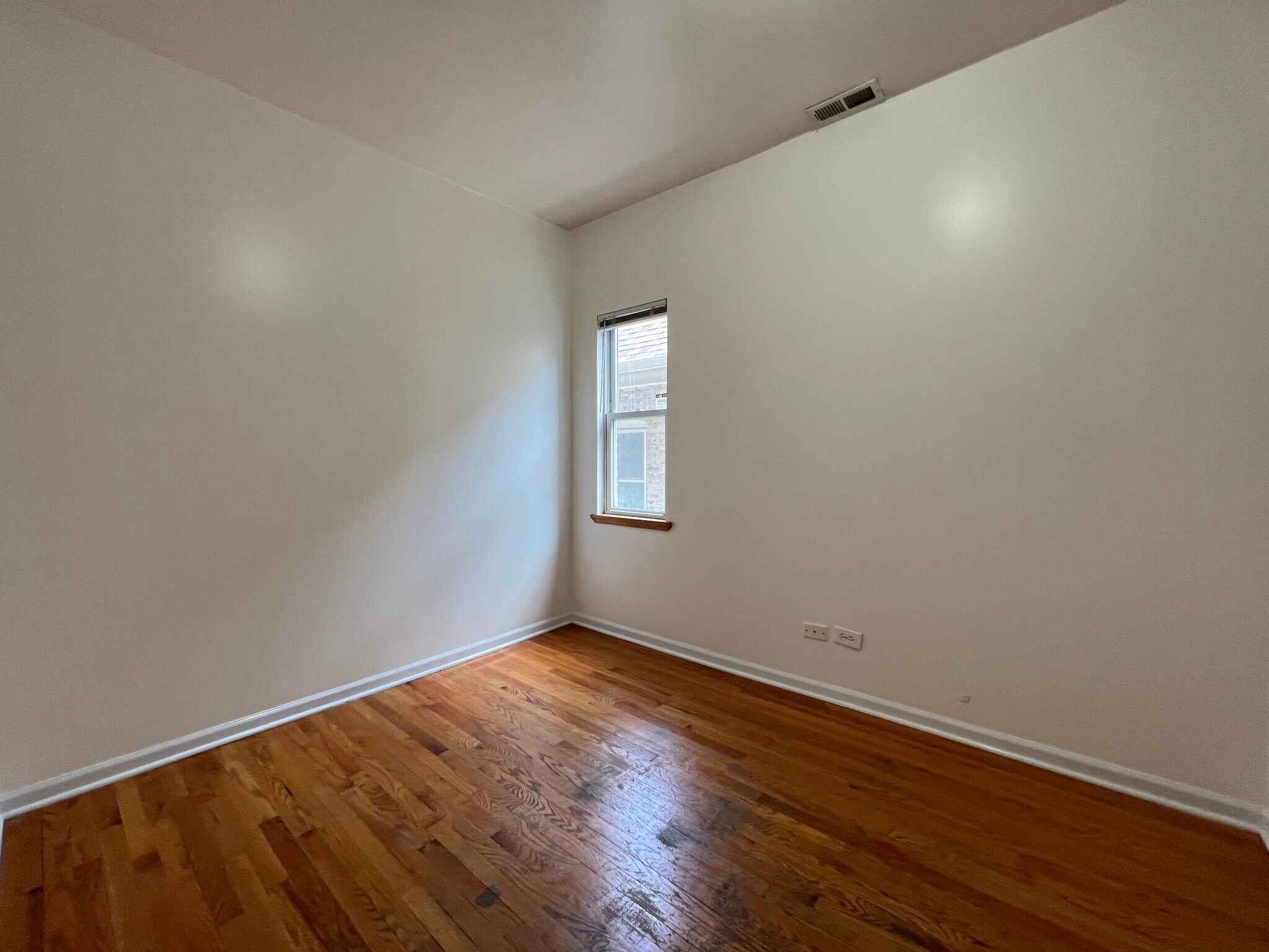 Building Photo - 3135 W 40th Pl
