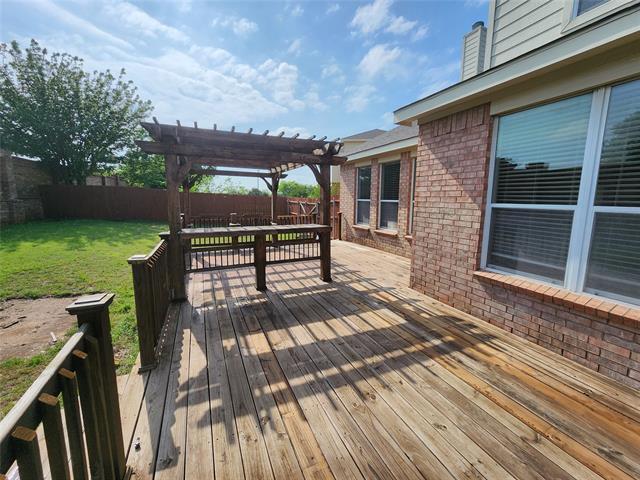 Building Photo - 529 Roundrock Ln