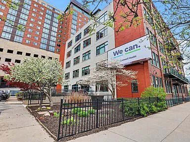 Building Photo - 600 Monroe Ave NW