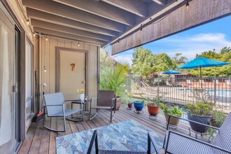 Building Photo - 2474 Larkspur Ln