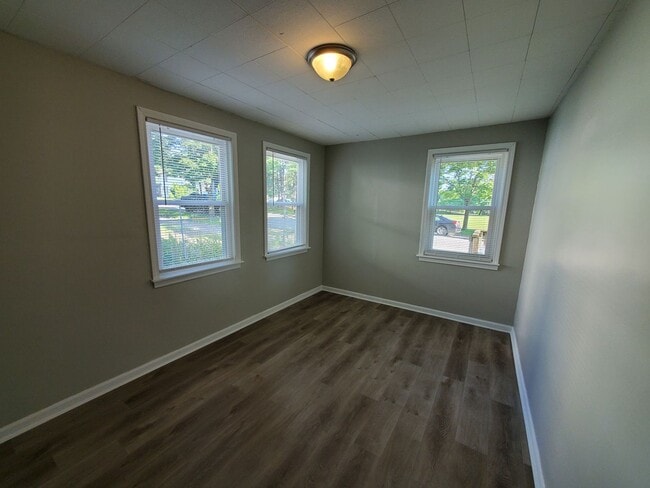 Building Photo - 5BR Home in Belknap Lookout, Walk to Downtown and Medical Mile