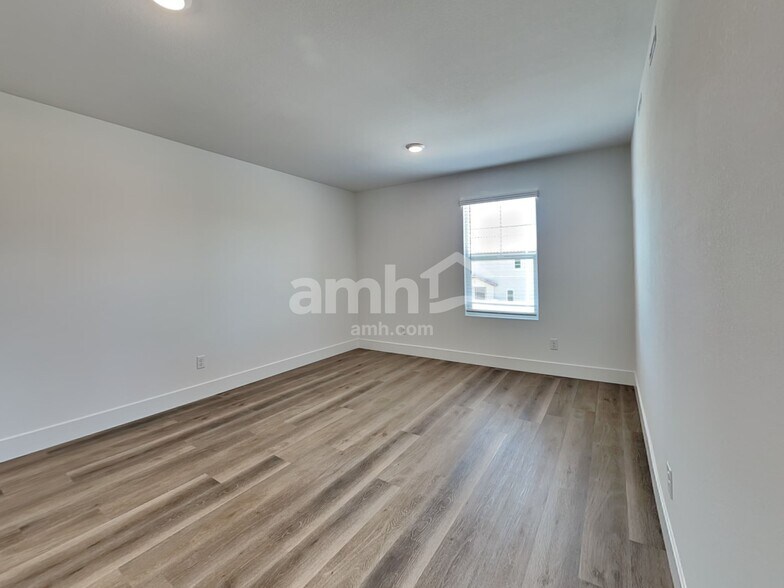 Building Photo - 4206 Halo Hollyhock St