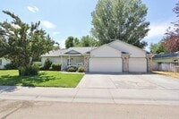 Building Photo - Single-Level Home in Quiet Neighborhood