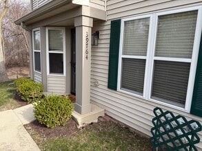 Building Photo - 39764 N Tee Side Ct