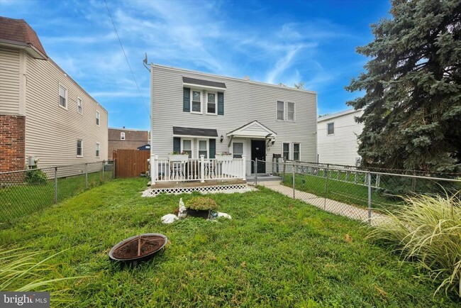 Primary Photo - 4205 W 5th St