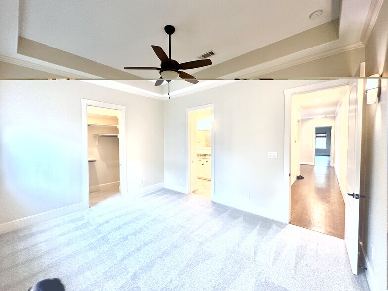 Building Photo - 6121 Hamman St