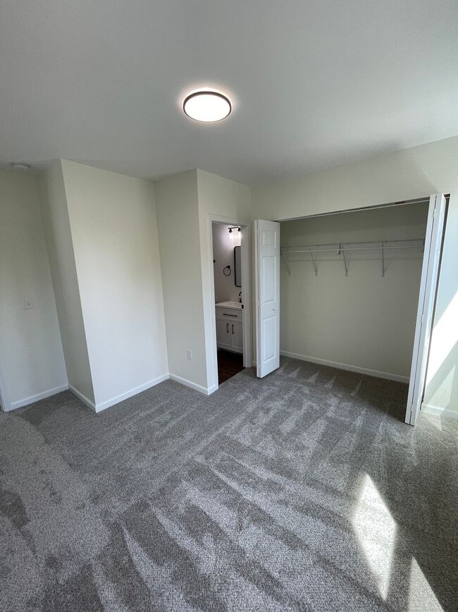 Building Photo - Fully Renovated 3BR/2.5BA Home in Merion Village