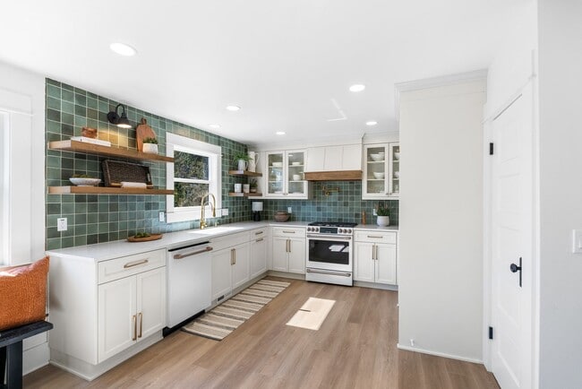 Building Photo - Freshly Remodeled Stunner Perched on the H...