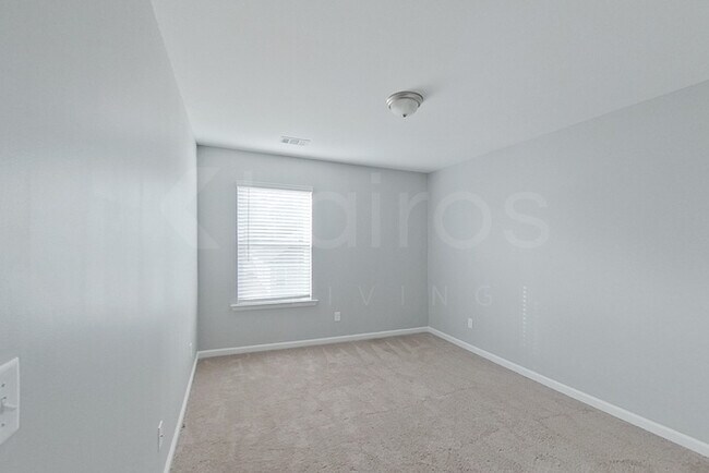 Building Photo - 108 Ebenezer Blf Wy