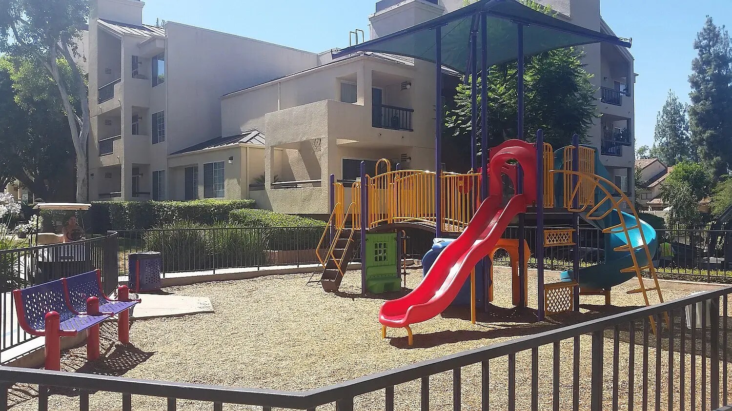 Building Photo - 5565 Canoga Ave