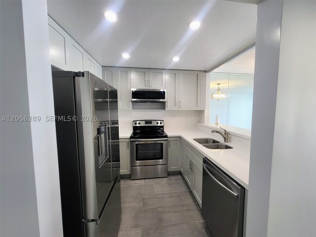 Building Photo - 601 Three Islands Boulevard