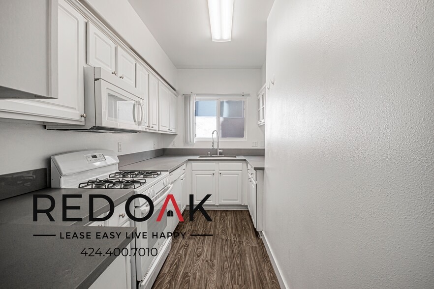 Building Photo - 11065 W Olympic Blvd