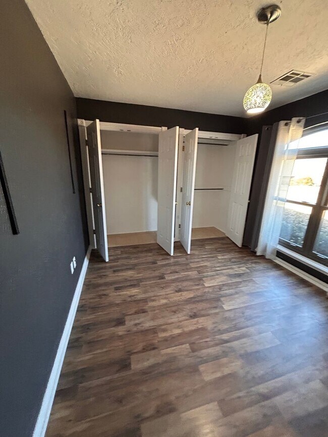 Building Photo - A MUST HAVE HOME FOR YOUR FAMILY