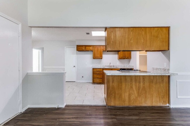 Building Photo - Easy Access to Highways with this 3BR in Arlington