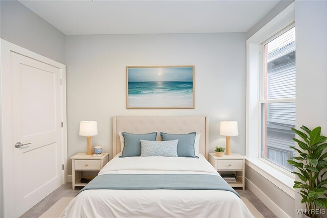 Building Photo - 1008 Elmwood Ave