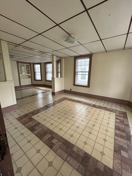 Living Room - 47 Juniper St