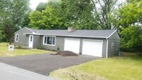 Building Photo - 4582 Maiden Ln