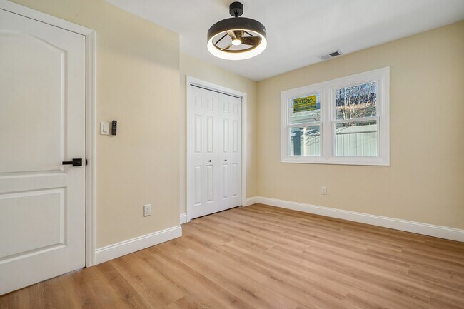 Building Photo - 11 Washington Ave