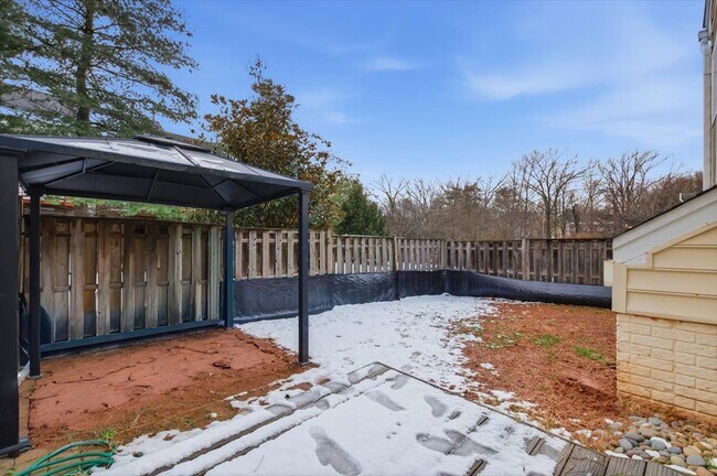 Building Photo - 20502 Morningside Terrace