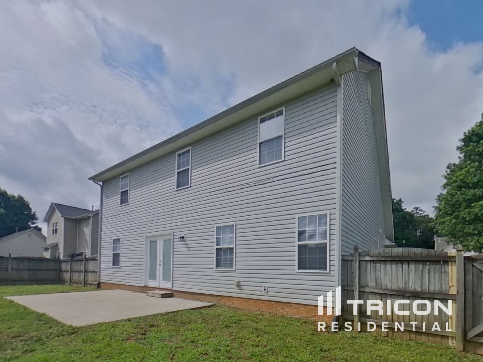 Building Photo - 3912 Chatterleigh Dr
