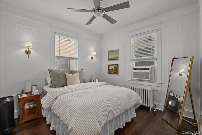 Building Photo - 40 Main St