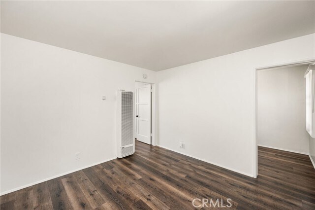 Building Photo - 124 W Adele St