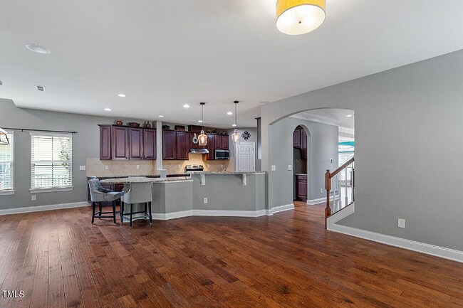 Building Photo - 2120 Glade Valley Ln