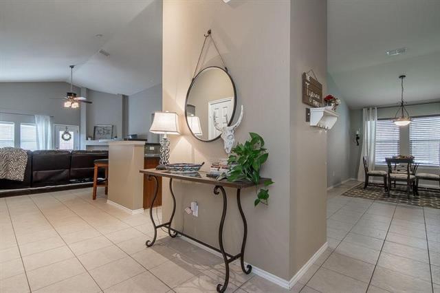 Building Photo - 5313 Comanche Wells Dr