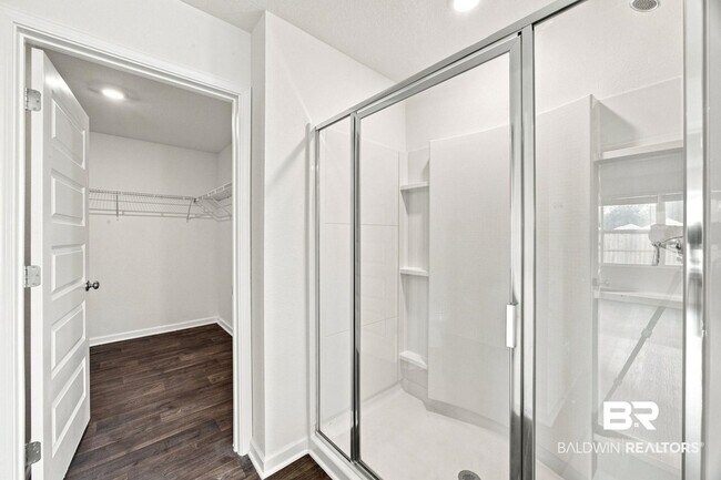 Building Photo - 14615 Dayton Cir