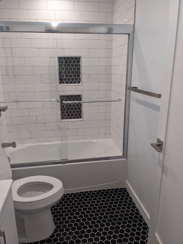 Building Photo - 2102 Thurman Ave.