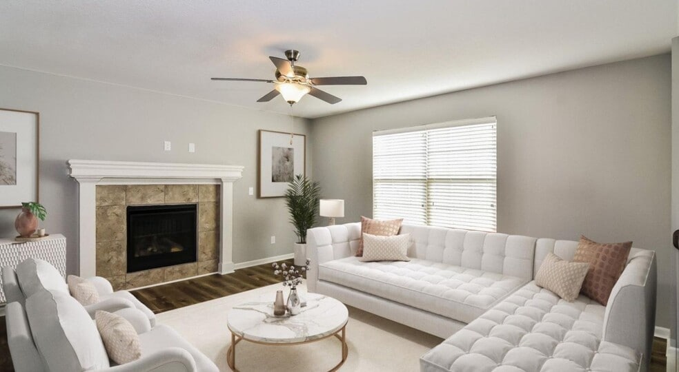 Building Photo - 705 Summer Dawn Cir